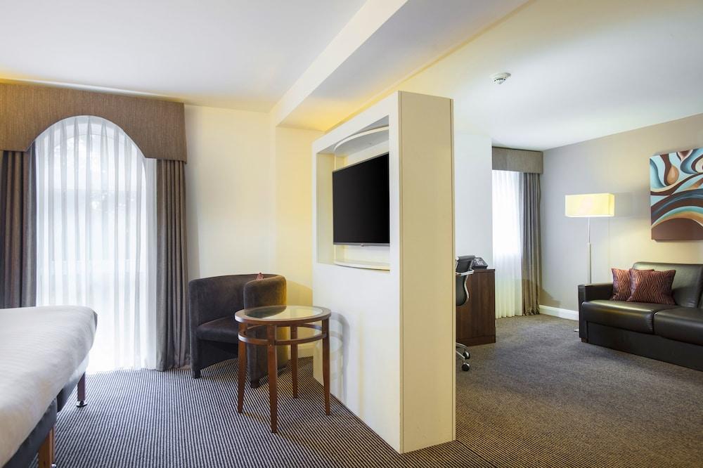 Doubletree By Hilton Chester Luaran gambar