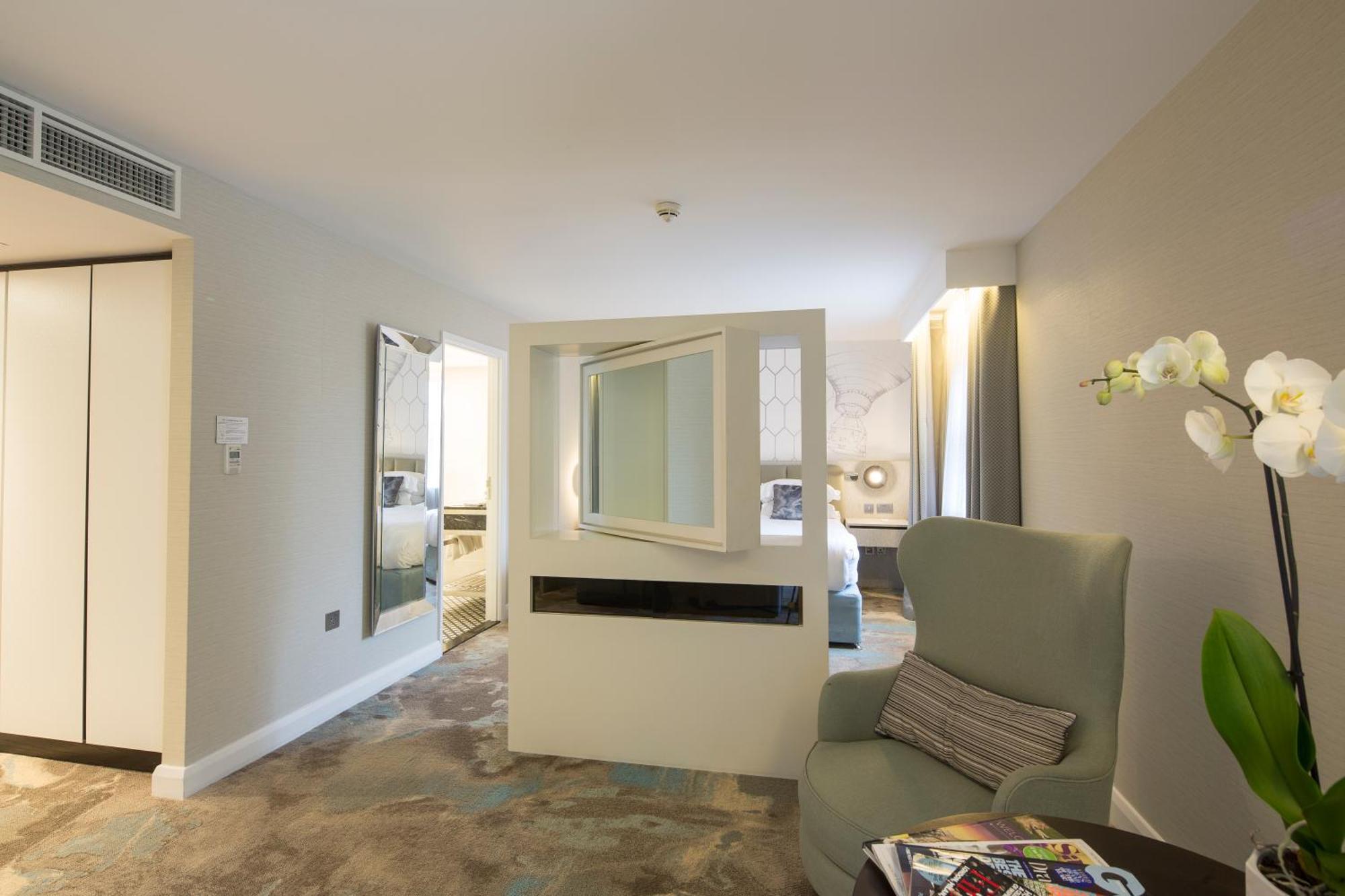 Doubletree By Hilton Chester Luaran gambar