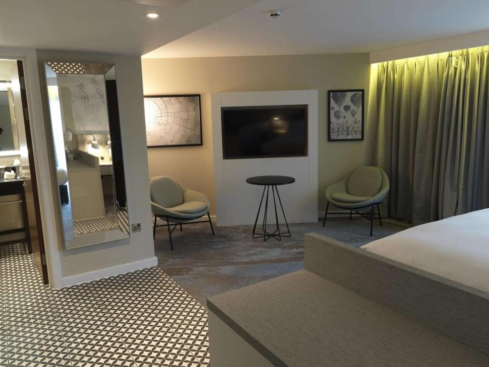 Doubletree By Hilton Chester Luaran gambar